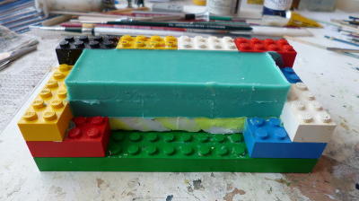 picture of rubber on plasticene