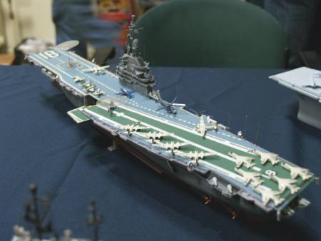 picture of a carrier by Chris Ravenstijn